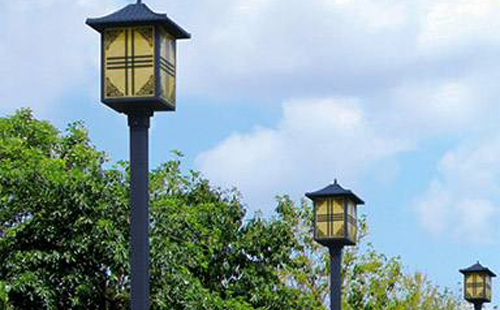 敦煌庭院灯安装间距与布灯设计全解析