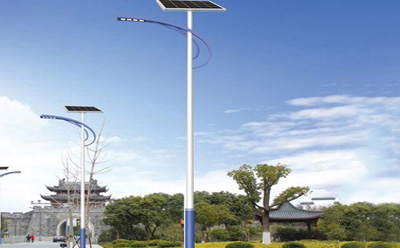 敦煌敦煌太阳能路灯价格差在哪？影响造价的4大核心因素揭秘